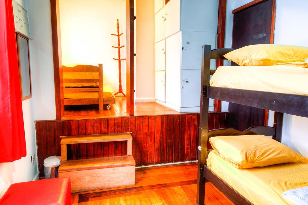 Hostal Lagoa *